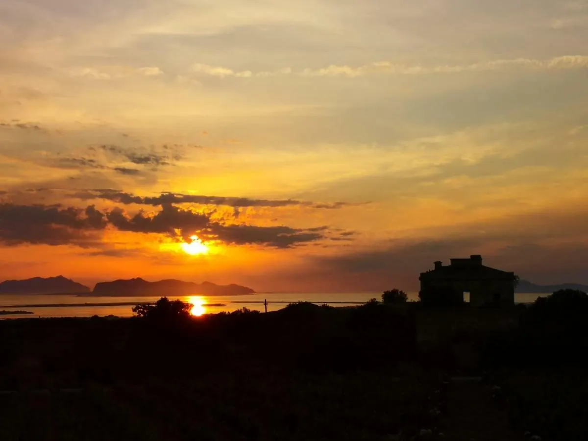 Casa Dirce Marsala Villa 0*,